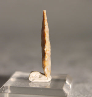 Neolithic Agate Flint Foliate Arrowhead – 3 cm | Ténéré, Mali