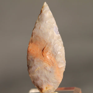 Neolithic Multicolour Agate Flint Leaf-Shaped Arrowhead – 4.9 cm | Ténéré, Mali