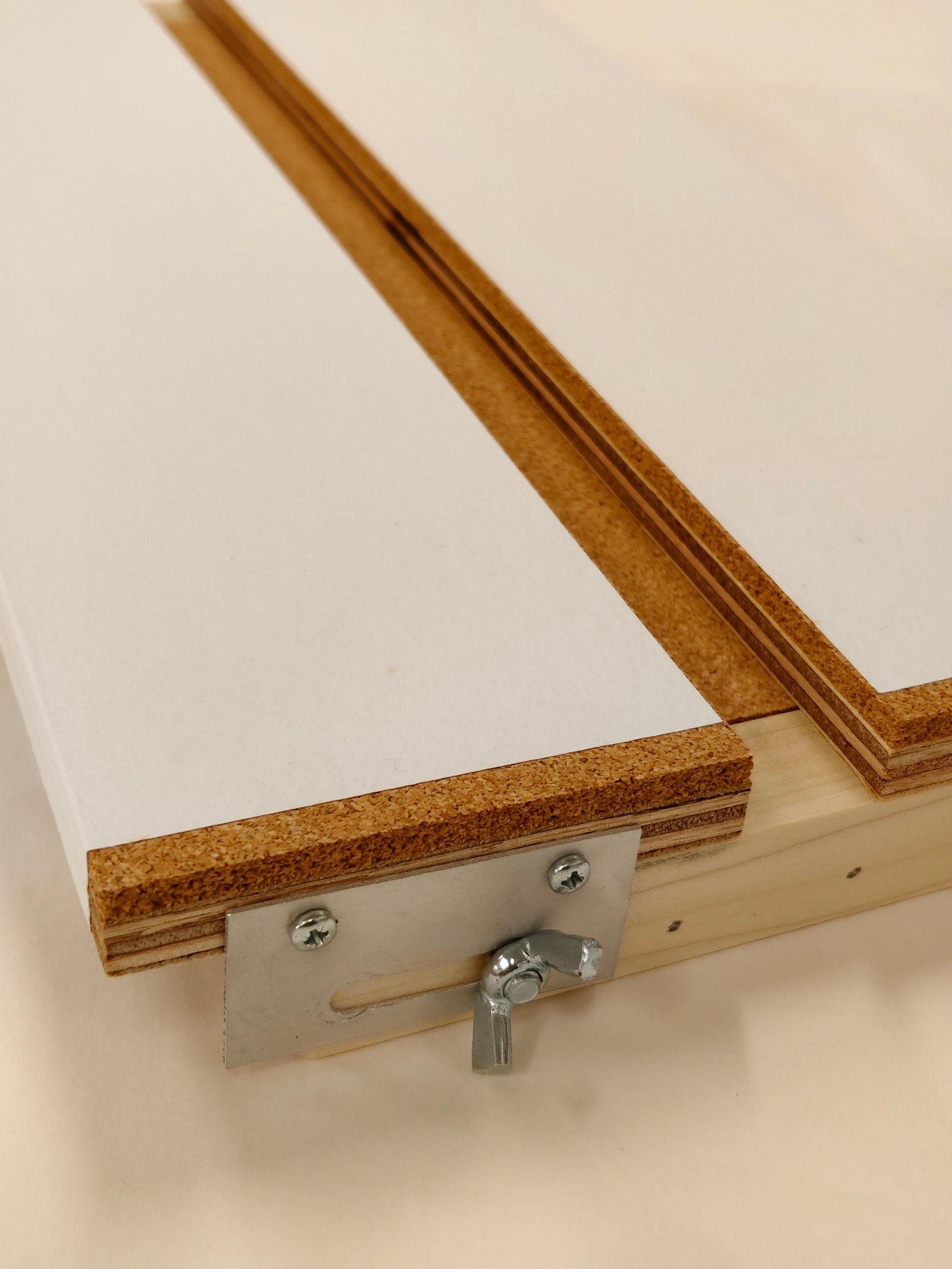 Planche de montage réglable 350 mm | équipement professionnel pour étalage de papillons